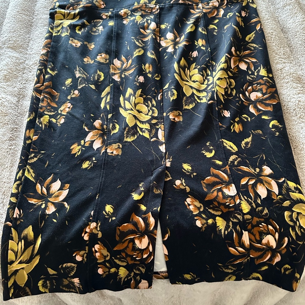 Melissa McCarthy Seven7 Black and yellow Skirt 3x Plus size